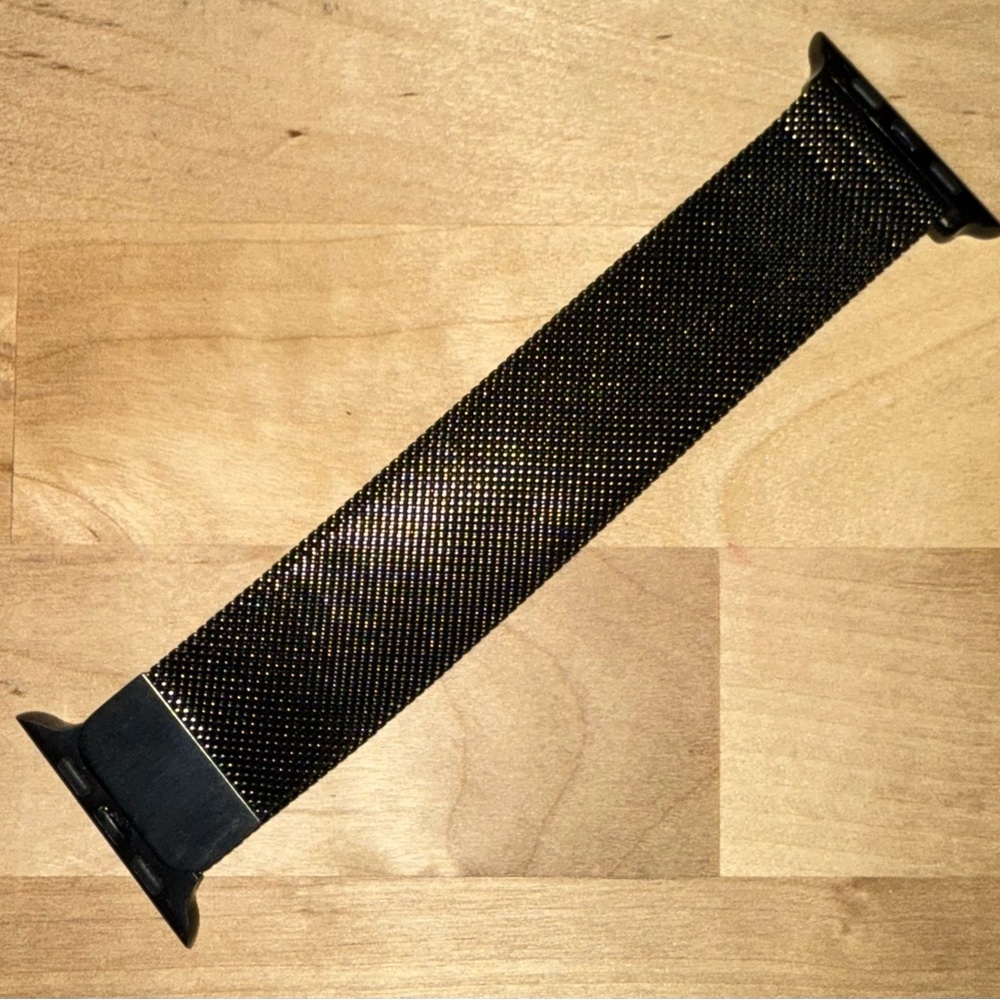 Black Milanese Mesh Apple Watchband